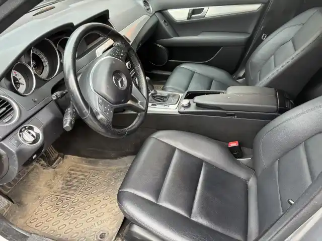 Harmaa Farmari, Mercedes-Benz C – KRT-248