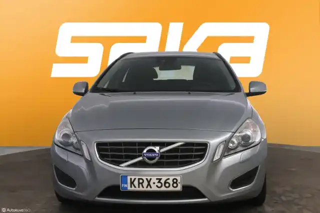 Harmaa Farmari, Volvo V60 – KRX-368