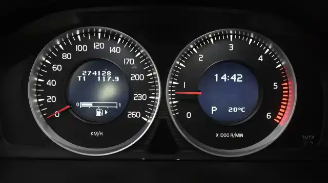 Harmaa Farmari, Volvo V60 – KRX-368