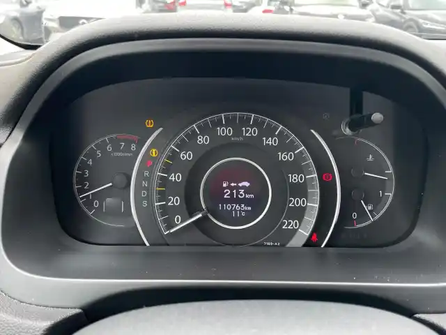 Musta Maastoauto, Honda CR-V – KRZ-244