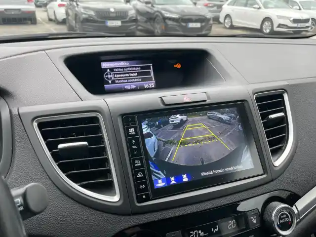 Musta Maastoauto, Honda CR-V – KRZ-244