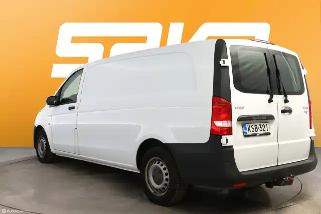 Valkoinen Pakettiauto, Mercedes-Benz Vito – KSB-321