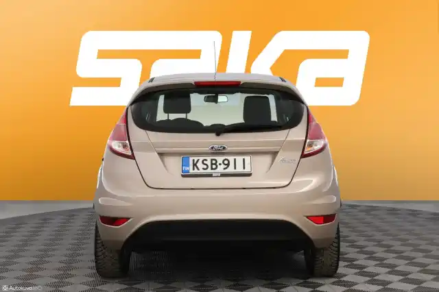 Ruskea Viistoperä, Ford Fiesta – KSB-911