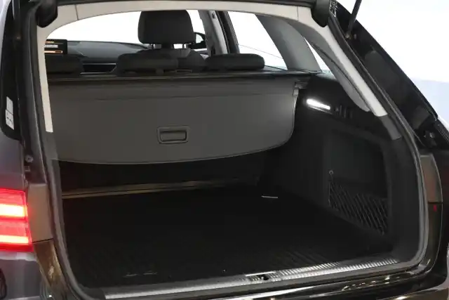 Musta Farmari, Audi A4 – KSC-237