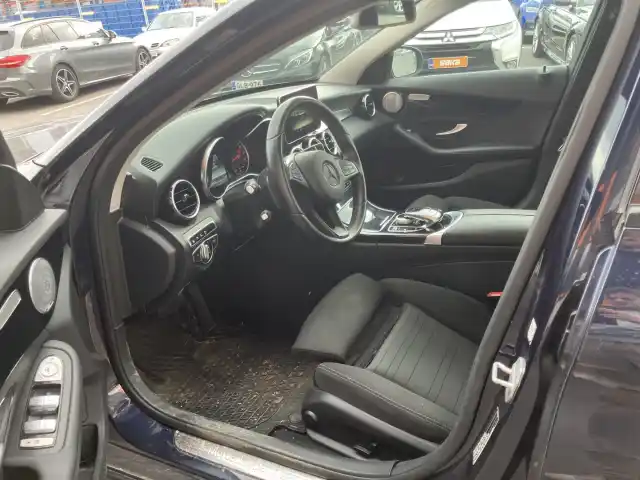 Sininen Farmari, Mercedes-Benz C – KSC-307