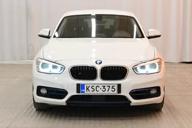 Valkoinen Viistoperä, BMW 118 – KSC-375