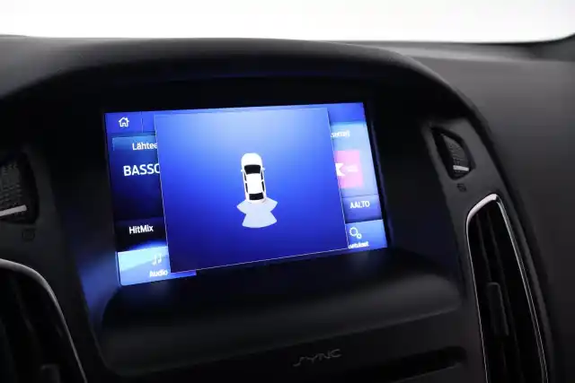 Valkoinen Viistoperä, Ford Focus – KSN-370