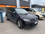 Musta Maastoauto, Volkswagen Tiguan – KSN-813, kuva 1