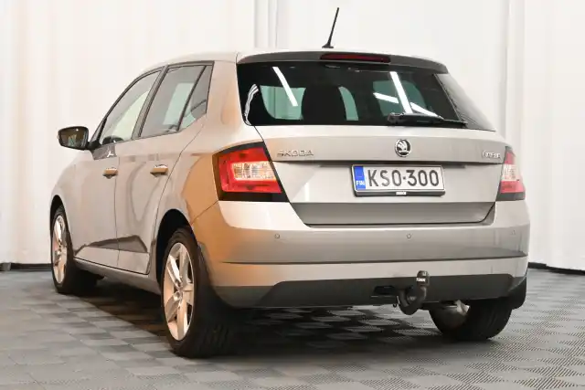 Ruskea Viistoperä, Skoda Fabia – KSO-300