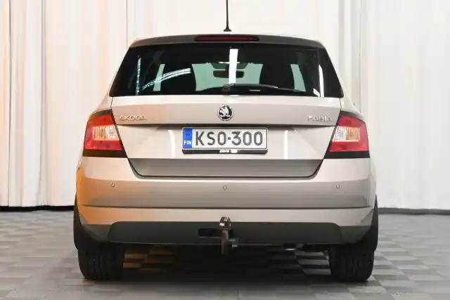 Ruskea Viistoperä, Skoda Fabia – KSO-300