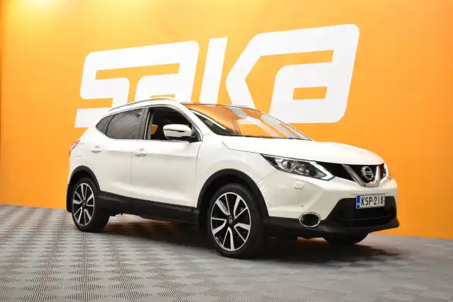 Valkoinen Maastoauto, Nissan Qashqai – KSP-218