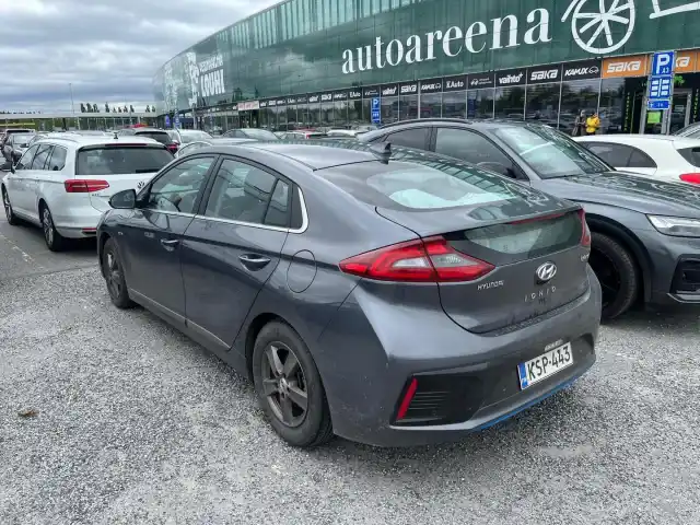 Harmaa Viistoperä, Hyundai IONIQ hybrid – KSP-443