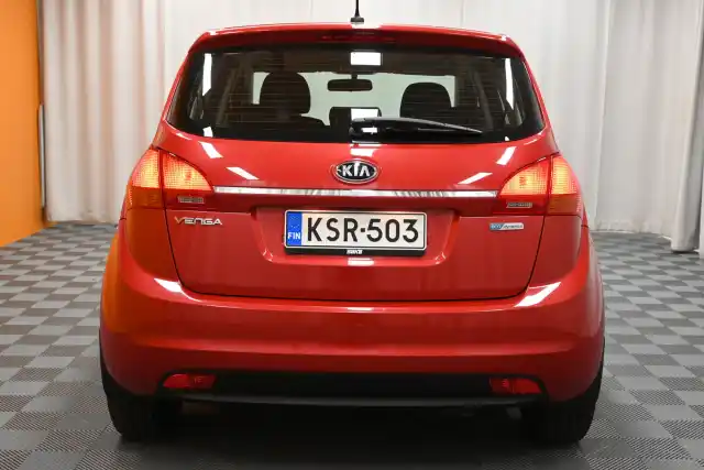 Punainen Viistoperä, Kia Venga – KSR-503