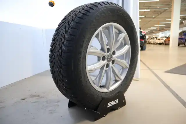 Hopea Maastoauto, Audi Q5 – KSR-737