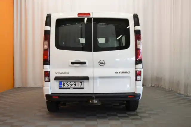 Valkoinen Pakettiauto, Opel Vivaro – KSS-917