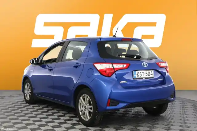 Sininen Viistoperä, Toyota Yaris – KST-504