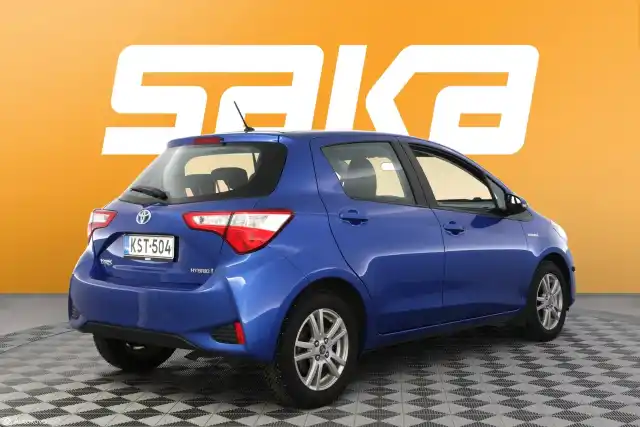 Sininen Viistoperä, Toyota Yaris – KST-504