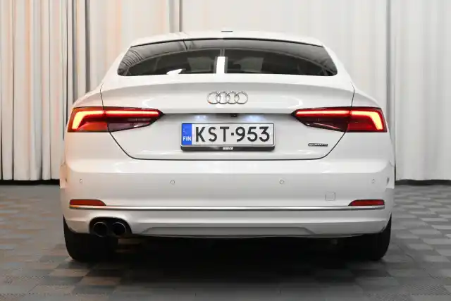 Valkoinen Viistoperä, Audi A5 – KST-953