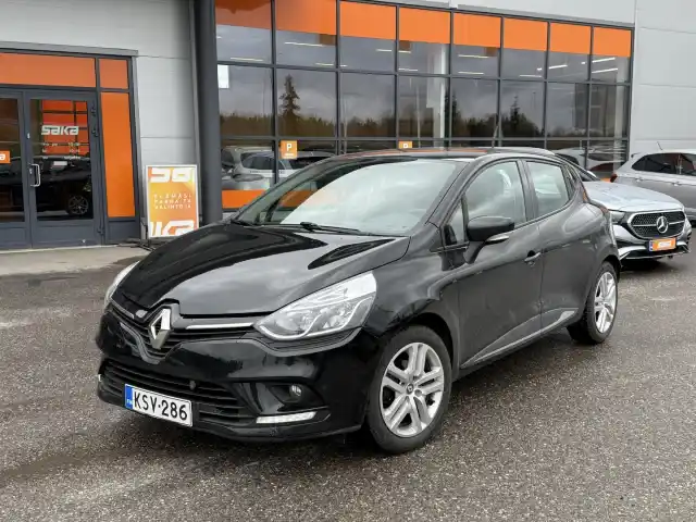 Musta Viistoperä, Renault Clio – KSV-286