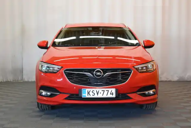 Punainen Farmari, Opel Insignia – KSV-774