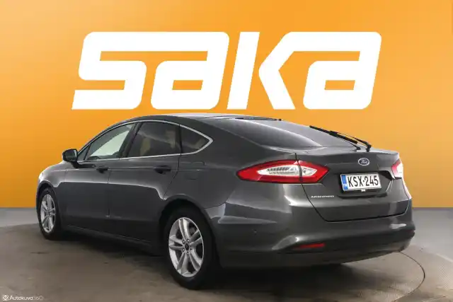 Harmaa Viistoperä, Ford Mondeo – KSX-245