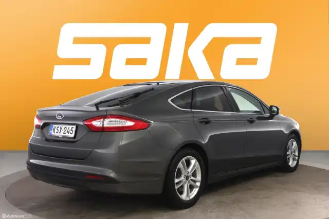 Harmaa Viistoperä, Ford Mondeo – KSX-245