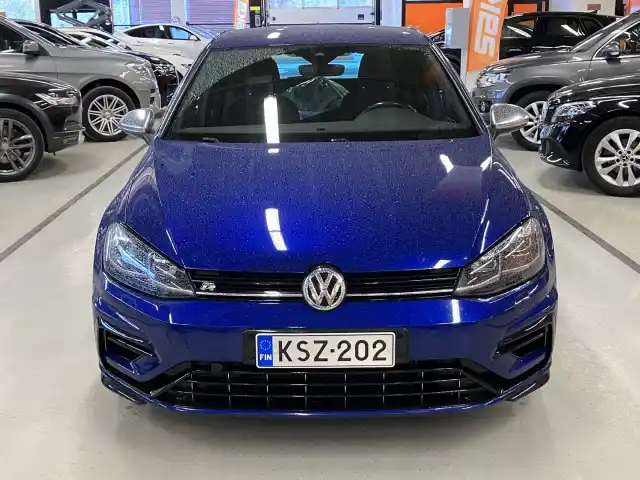 Sininen Viistoperä, Volkswagen Golf – KSZ-202