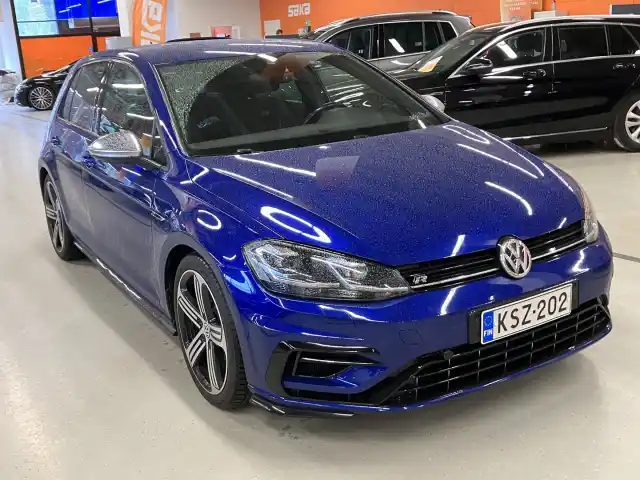 Sininen Viistoperä, Volkswagen Golf – KSZ-202