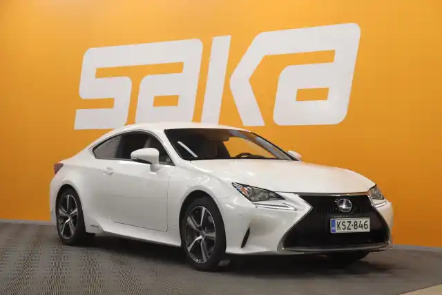 Valkoinen Coupe, Lexus RC – KSZ-846