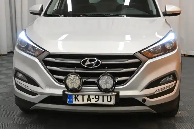 Hopea Maastoauto, Hyundai Tucson – KTA-910