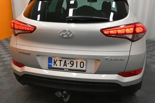 Hopea Maastoauto, Hyundai Tucson – KTA-910