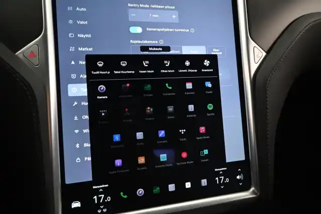 Sininen Sedan, Tesla Model S – KTB-177