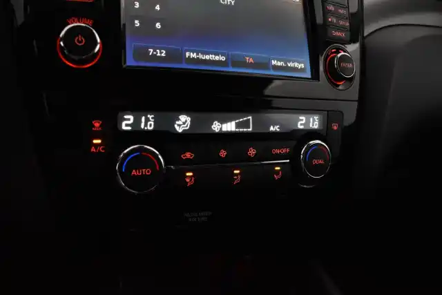 Punainen Maastoauto, Nissan Qashqai – KTC-228