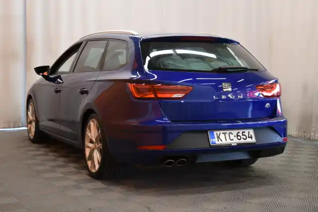 Sininen Farmari, Seat Leon ST – KTC-654