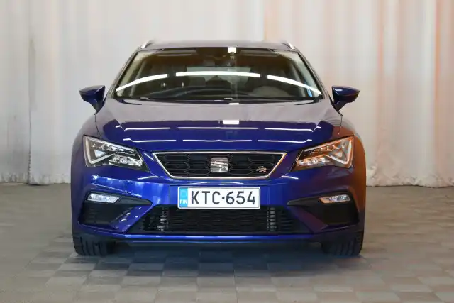 Sininen Farmari, Seat Leon ST – KTC-654