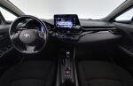 Punainen Maastoauto, Toyota C-HR – KTE-553, kuva 9