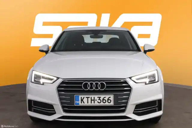 Valkoinen Sedan, Audi A4 – KTH-366