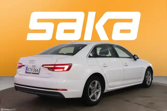 Valkoinen Sedan, Audi A4 – KTH-366