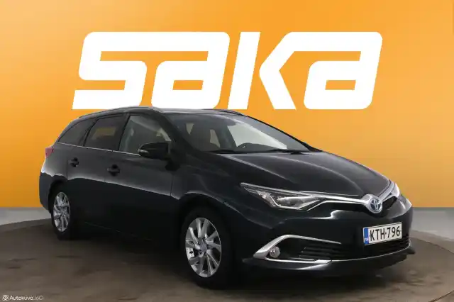 Musta Farmari, Toyota Auris – KTH-796