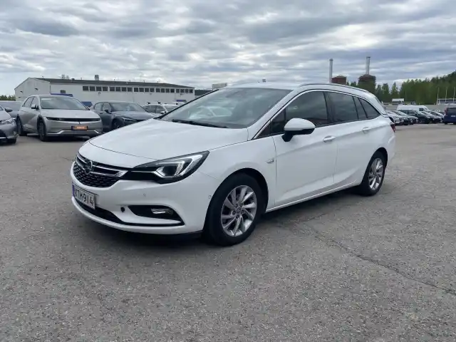 Valkoinen Farmari, Opel Astra – KTM-914