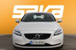 Valkoinen Viistoperä, Volvo V40 – KTM-995, kuva 2