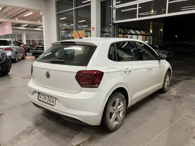 Valkoinen Viistoperä, Volkswagen Polo – KTN-364