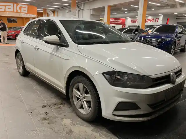 Valkoinen Viistoperä, Volkswagen Polo – KTN-364