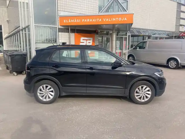Musta Maastoauto, Volkswagen T-Cross – KTR-124