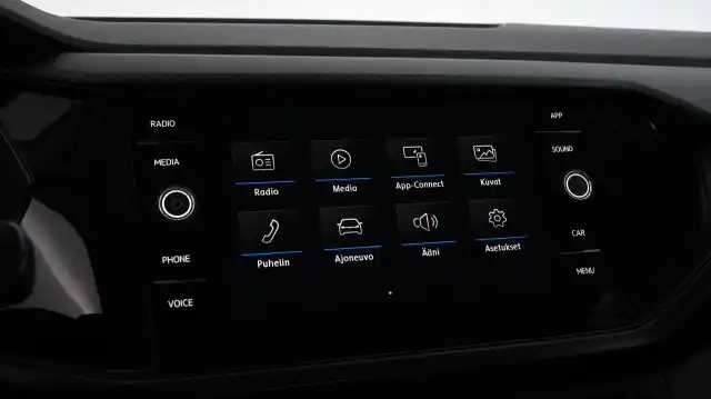 Musta Maastoauto, Volkswagen T-Cross – KTR-124