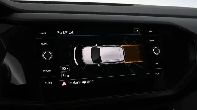 Musta Maastoauto, Volkswagen T-Cross – KTR-124