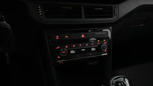 Musta Maastoauto, Volkswagen T-Cross – KTR-124