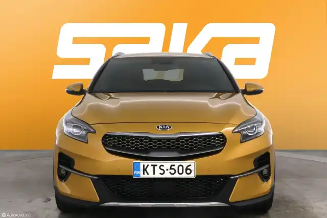 Keltainen Viistoperä, Kia XCeed – KTS-506