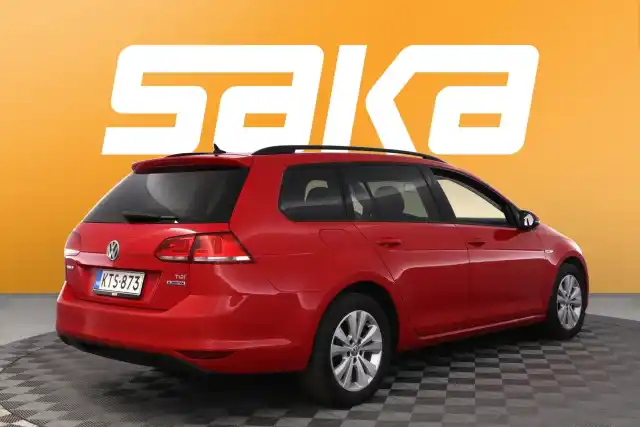 Punainen Farmari, Volkswagen Golf – KTS-873
