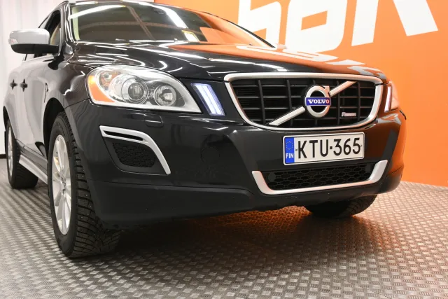 Musta Farmari, Volvo XC60 – KTU-365